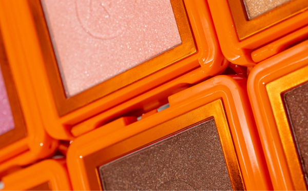 Divine Glow: como arrasar no carnaval com os novos Iluminadores Compactos Divine Glow ! 